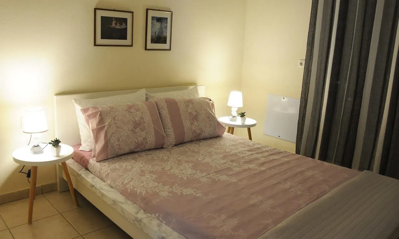 Vereniki 2 Kriopigi Apartment